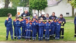 Jugendfeuerwehr zum Wettkampf in Mockritz