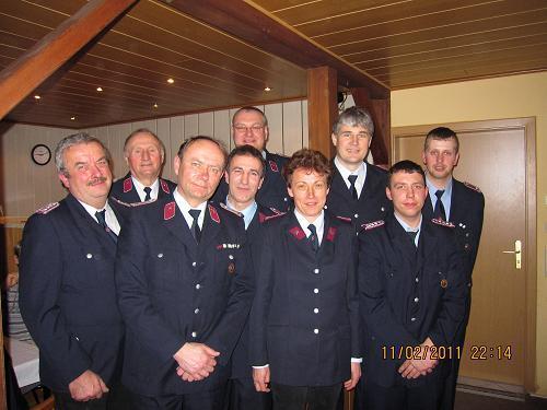 Foto: Wehrleitung und Feuerwehrausschuss